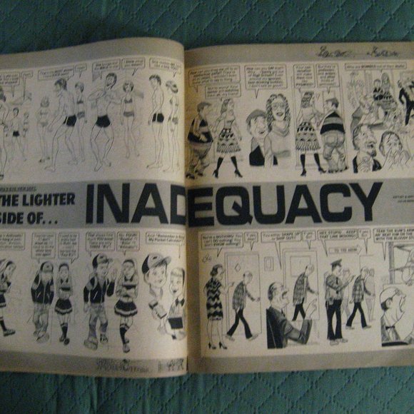 Mad Magazine Alfred E. Neuman September 1979 - Picture 5 of 9